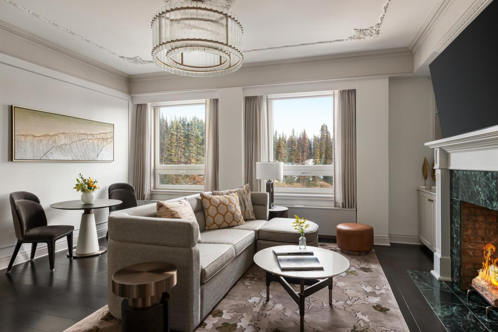Fairmont Chateau Lake Louise Esterno foto Living room